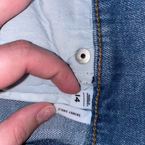 Loft jeans with cute cuffed fringe at bottom. Size 14 - Picture 2 of 4